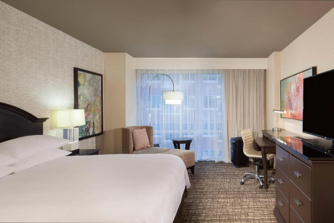 Houston Marriott Hotel 4*